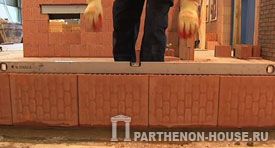 кладка кирпичных блоков POROTHERM (Поротерм)
