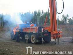 Установка для бурения водозаборной скважины