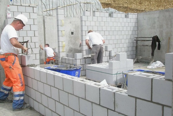 Перегородка из газоблока