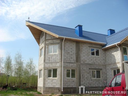 Грамотно выполненный несущий каркас дома из пеноблоков