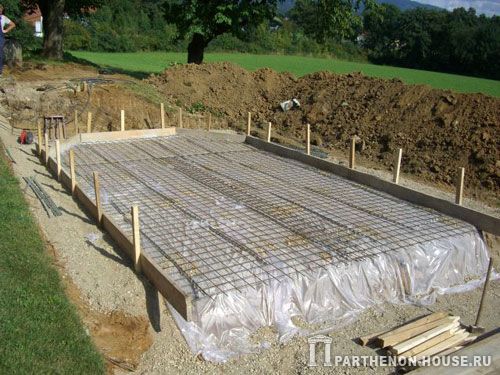 Строительство бетонного бассейна. Подготовка фундамента бассейна к бетонированию.