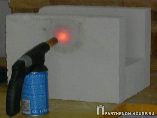 Строительство дома из газобетона, газобетонных блоков. Газобетонные блоки не горят.